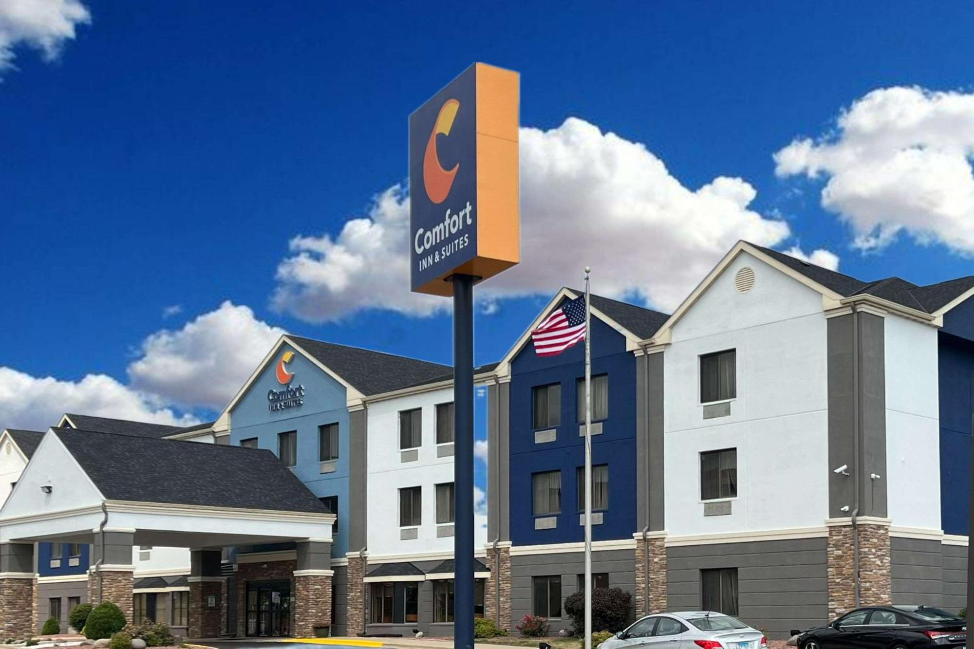 Comfort Inn & Suites Kenosha-Pleasant Prairie Exterior foto